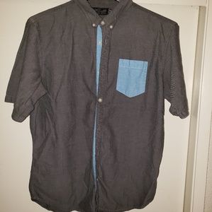 Grey short sleeve button up
